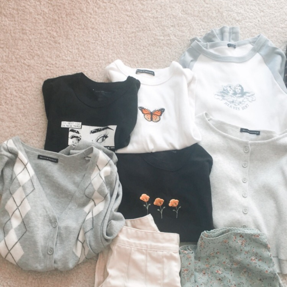 BRANDY COLLECTION - Picture 3 of 14